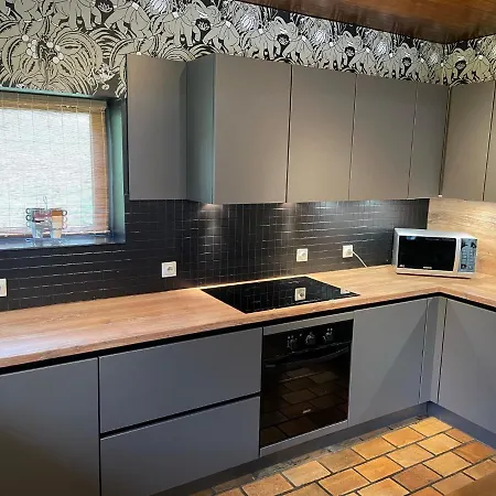 Les Bambous ラ・ロシュ・アン・アルデンヌ